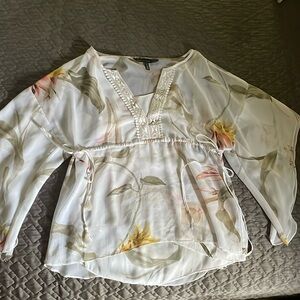 Floral WHBM flutter sleeve top with Cami SZ S